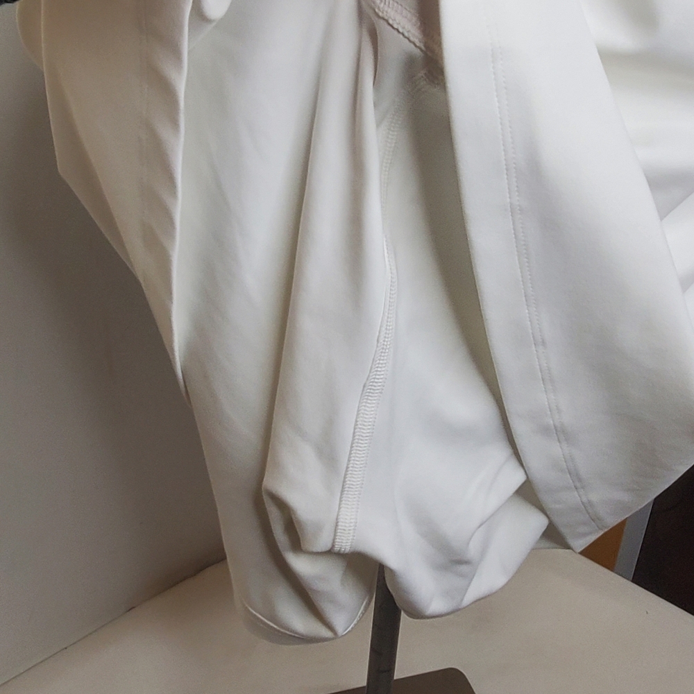 NWT Lululemon Size 6 Align In White High-neck Dress - Picture 5 of 6
